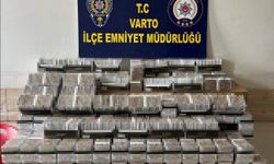 Muş'ta kaçak sigara operasyonu: Bin 766 paket ve 35 bin makaron ele geçirildi