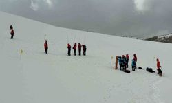 Niğde'de çığ tatbikatı gerçekleştirildi