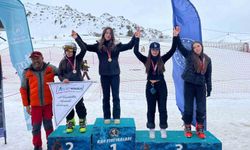 Okul sporlarından Erciyes'e dev çıkarma