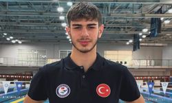 OMÜ'lü yüzücüden Antalya'da madalya yağmuru