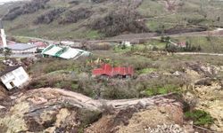 Ordu'da heyelan: Evler yıkıldı, yol çöktü