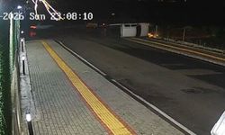 Osmaniye'de otomobille çarpışan kamyonet yan yattı: 2 yaralı