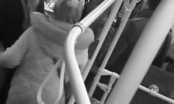 Otobüs şoförü fenalaşan yolcuyu hastaneye yetiştirdi