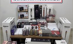 Otobüsteki yolcuların valizinde gümrük kaçağı ürünler ele geçirildi