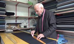 Şalvar ustası mesleğini yaşatmaya çalışıyor