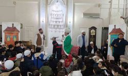 Şehzadeler'de çocuklara özel teravih gecesi