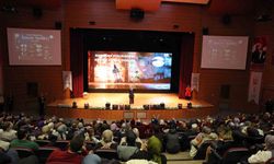 Talas'ta Ramazan coşkusu Hatice Kübra Tongar Söyleşisi ile sürdü