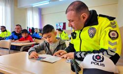 Tekirdağ Emniyeti sahada: Annelerle, gençlerle ve öğrencilerle buluştu