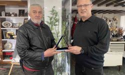 Temizlik işçisinden alkışlanacak hareket