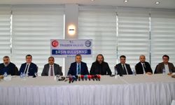 Trabzon Valisi Şahin, basınla biraya geldi