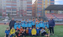 Türkeli Cumhuriyet Ortaokulu, il şampiyonu oldu