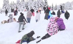 Uludağ'da sömestir tatilinin son gününde yoğunluk sürüyor