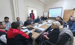 Ulukışla'da kanatlı hayvan ve yumurta üreticilerine eğitim