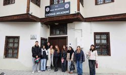 Uşak Belediyesi öğrencileri ücretsiz üniversite sınavı için kurs imkanı sağlıyor