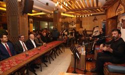 Vali Baruş ve Başkan Sekmen aşıkları dinledi