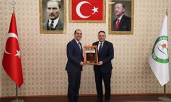 Vali Taşolar'dan Rektör Gürel'e nezaket ziyareti