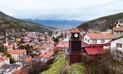 Yaklaşık 20 metrelik kubbesiyle asırlara meydan okuyor