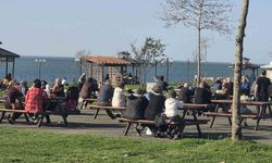 Zonguldak'ta termometreler 24 dereceyi gösterdi