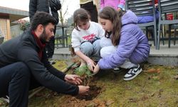 Minik Eller Toprağa Dokundu, Geleceğe Nefes Oldu