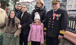 42 yıl sonra yaşanan tesadüf duygusal anlara neden oldu