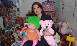 44'üncü yaş gününde hediye yerine oyuncak istedi: Oda dolusu oyuncak ile sevgi evlerindeki çocukları mutlu edecek