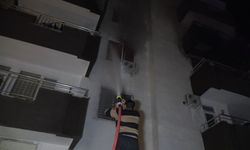 5 katlı binada korkutan yangın:2 kişi dumandan etkilendi