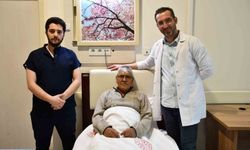 Alanya'da ULAR ameliyatıyla zorlu tümörde bağırsak devamlılığı korundu