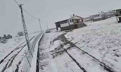 Ankara'nın yüksek kesimlerine kar yağdı