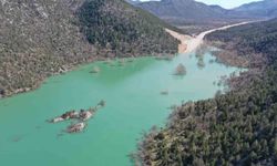 Antalya-Konya karayolunda son durum dron ile görüntülendi: 4 kilometrelik kısım sular altında