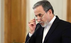 Arakçi'den ABD'ye Vietnam benzetmesi: 'Hükümet bir şey söylüyor, gerçeklik ise başka'