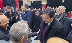 Arıkan, memleketinde bayramlaşma törenine katıldı