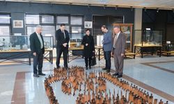 Atatürk Üniversitesi Araştırma Hastanesi Müzesi'nde anlamlı sergi: 'Maske, Mesafe, Temizlik'