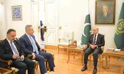 Bakan Fidan, Pakistan Başbakanı Şerif tarafından kabul edildi