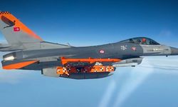 Bakan Kacır: 'Milli seyir füzemiz SOMJ, canlı harp başlığıyla gerçekleştirilen son atış testinde hedefini tam isabetle vurdu'