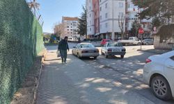 Basılı kalan otomobil kornası pazar günü vatandaşların kabusu oldu