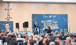 Başkan Akın, muhtarlarla iftarda bir araya geldi