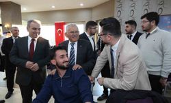 Başkan Büyükkılıç, ERÜ öğrencileri ile iftar bereketini paylaştı