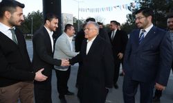 Başkan Büyükkılıç, gençlerle iftar sofrasında buluştu