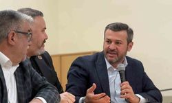 Başkan Çetinkaya'dan miniklere yerel yönetim dersi