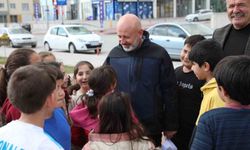 Başkan Çolakbayrakdar: 'Evlatlarımız için her parka toprak alan yapıyoruz'