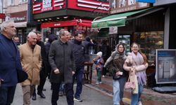 Başkan Ergin bayramda esnaf ve vatandaşlarla buluştu