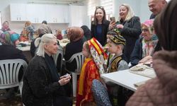 Başkan Subaşı mukabele programına katılan kadınlarla bir araya geldi