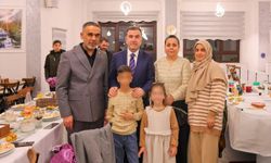 Bayburt'ta koruyucu aileler iftar sofrasında buluştu