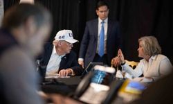 Beyaz Saray, Trump'ın İran saldırılarını izlediği anlara dair fotoğrafları paylaştı