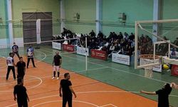 Beylikova'da voleybol turnuvası başladı