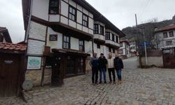 Bolu'daki tarihi konağa tatilcilerden yoğun ilgi