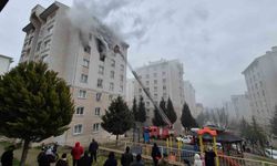 Bursa'da 8 katlı binada yangın