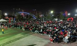 Bursa'da dev ekranda milli coşku