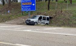 Bursa'da kamyonet ile hafif ticari araç çarpıştı: 4 yaralı