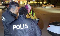 Bursa'da o mahalleye akın eden sürücülere polis uygulaması